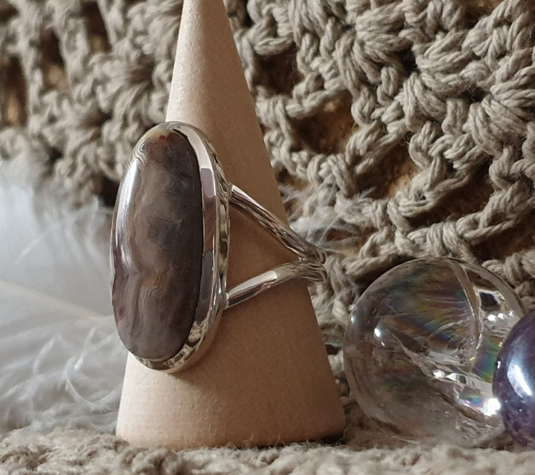 ~ Laguna Lace Agate Ring ~