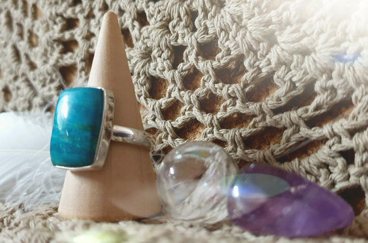 ~ Rare Peru Opaline Ring ~