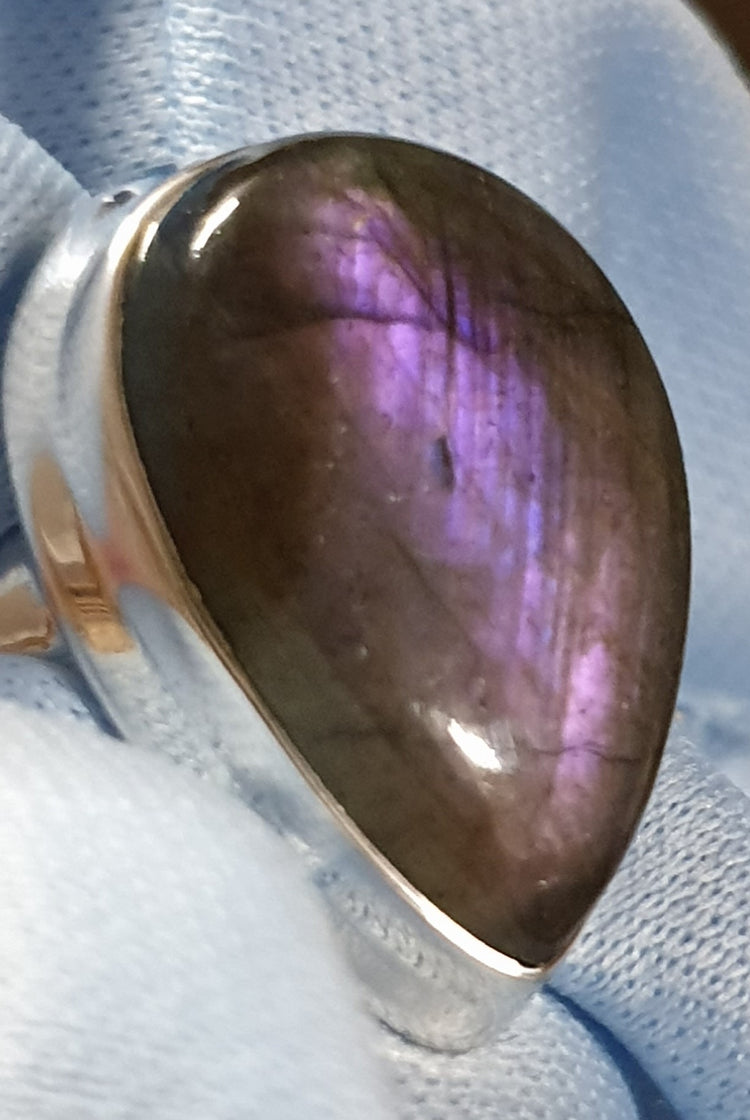 ~ Purple Fire Labradorite Ring ~
