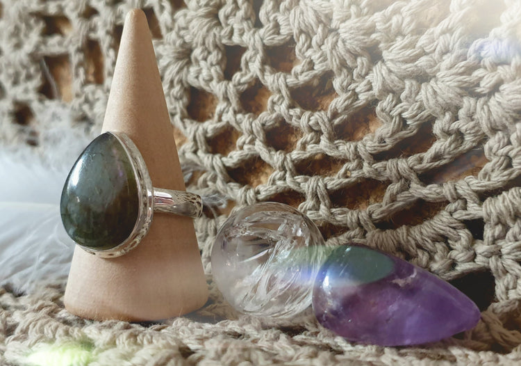 ~ Purple Fire Labradorite Ring ~